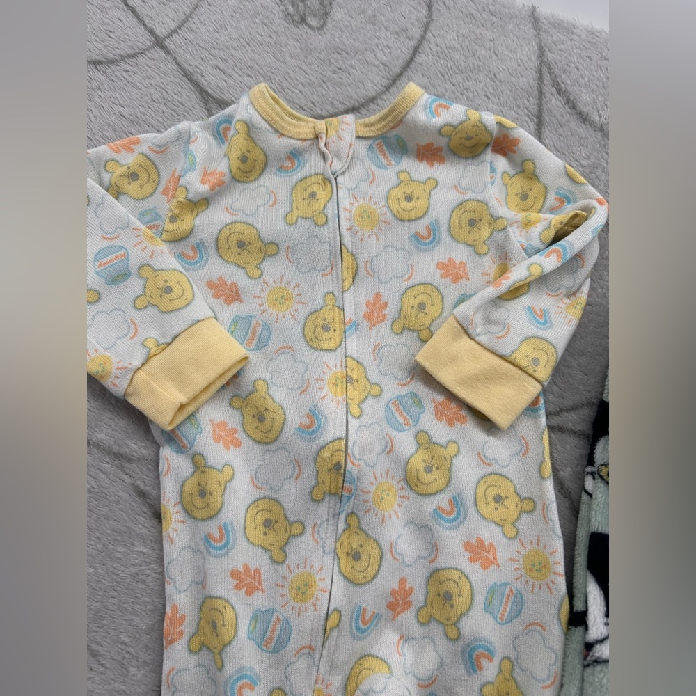Disney Baby Sleepers Bundle 3-6M 6M Mickey Pooh Footed Pajamas - Picture 2 of 7